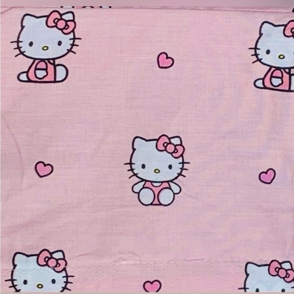 Hello Kitty Pillowcase Set - Picture 3 of 3